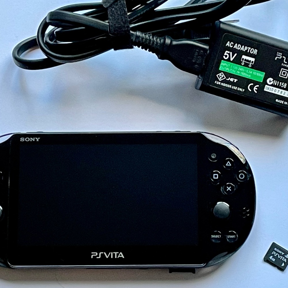 SOLD - - -PS VITA Slim 2000 handheld console